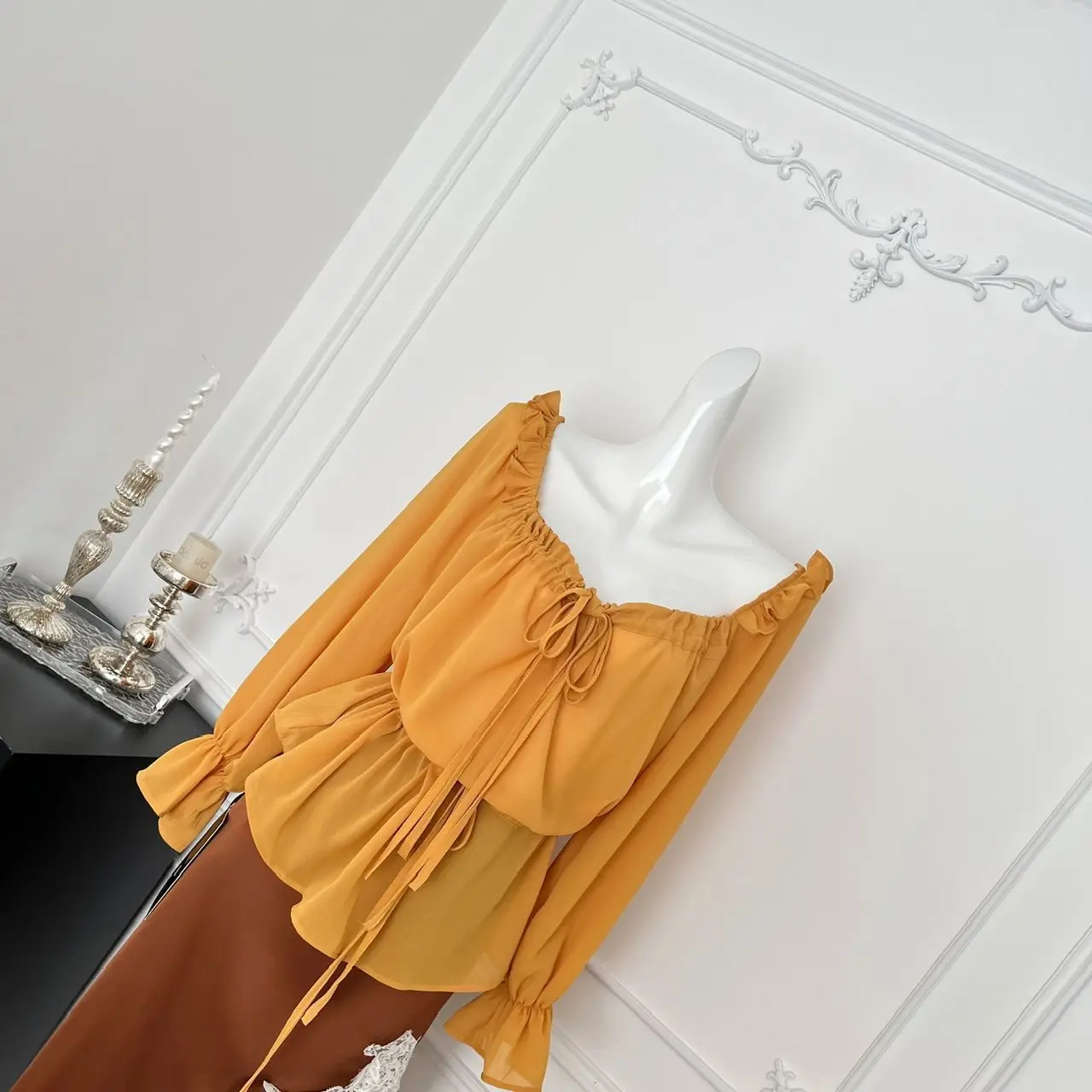 French Lace-Up Blouse Early Autumn Female Ruffled Square Collar Lace-Up Rayon Long Sleeve T Shirt Blouse Suit Office Lady