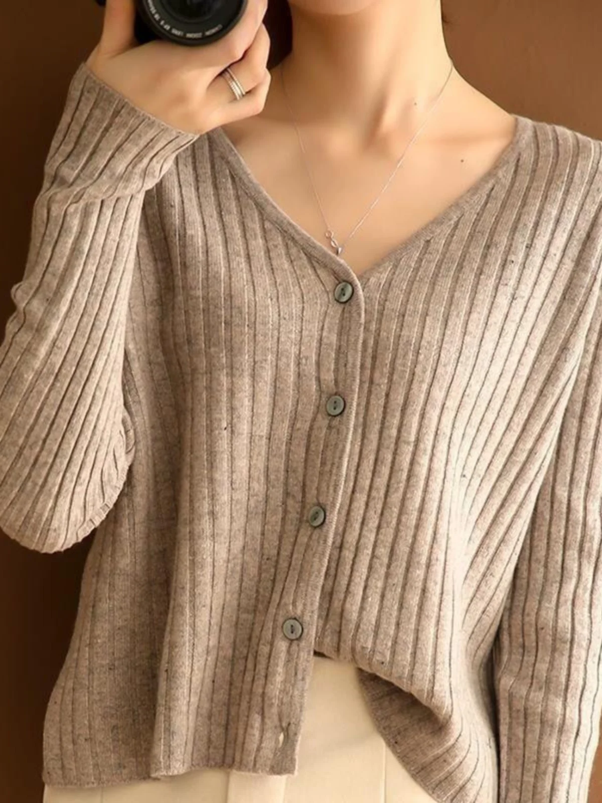 

Autumn Knitted Open Cardigan Women's New Style V-neck Loose Versatile Soft Sun Protection Outerwear Top Korean Style
