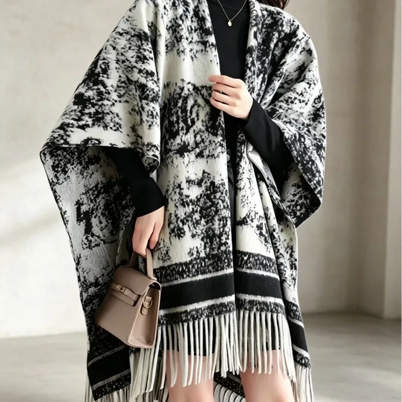 Ink Painting Shawl for Women Fall and Winter Atmosphere Heattech Travel Cloak Thickened Scarf Cloak Dual-purpose Outer Wear