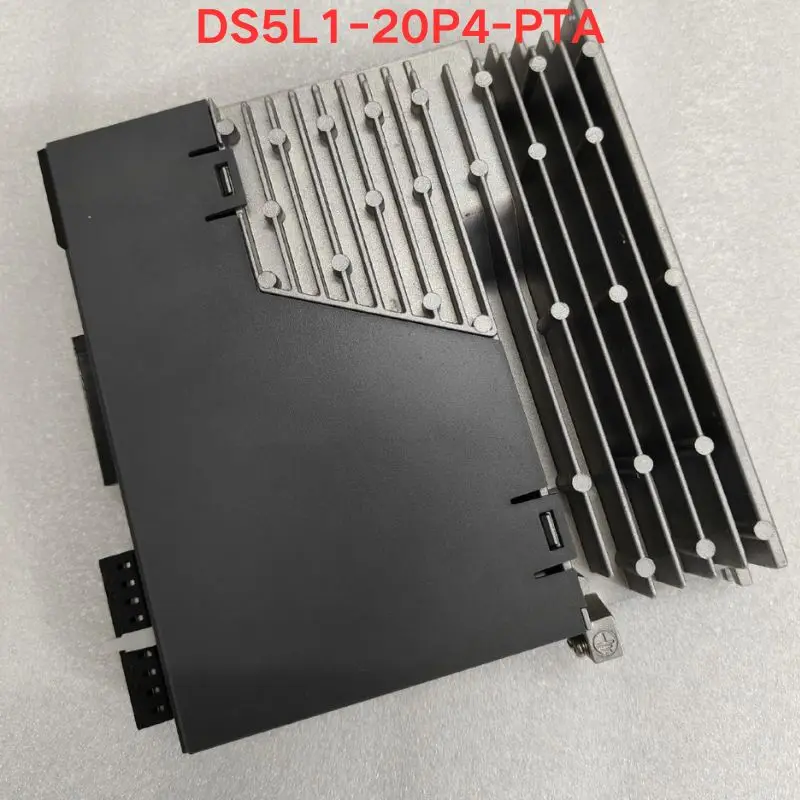 Second-hand servo driver DS5L1-20P4-PTA functional test is normal Latest quotation in September 2026
