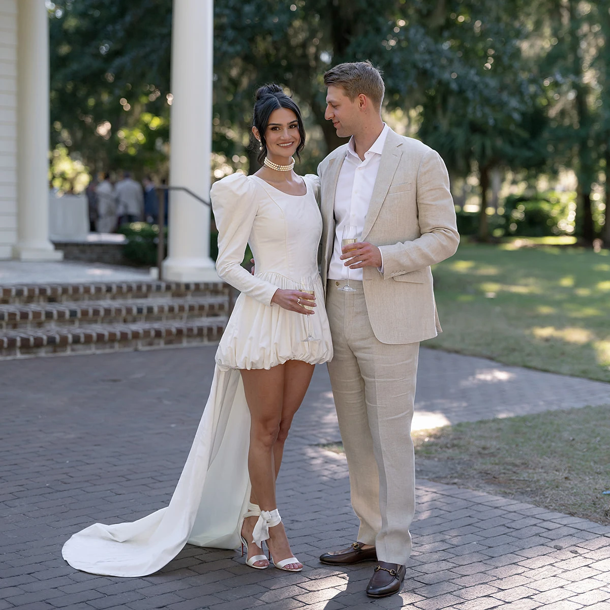 Long Sleeves Scoop Neck Satin Bridal Gowns With Train Customized Ivory Zipper Princess Mini Length Basque Waist Wedding Dress