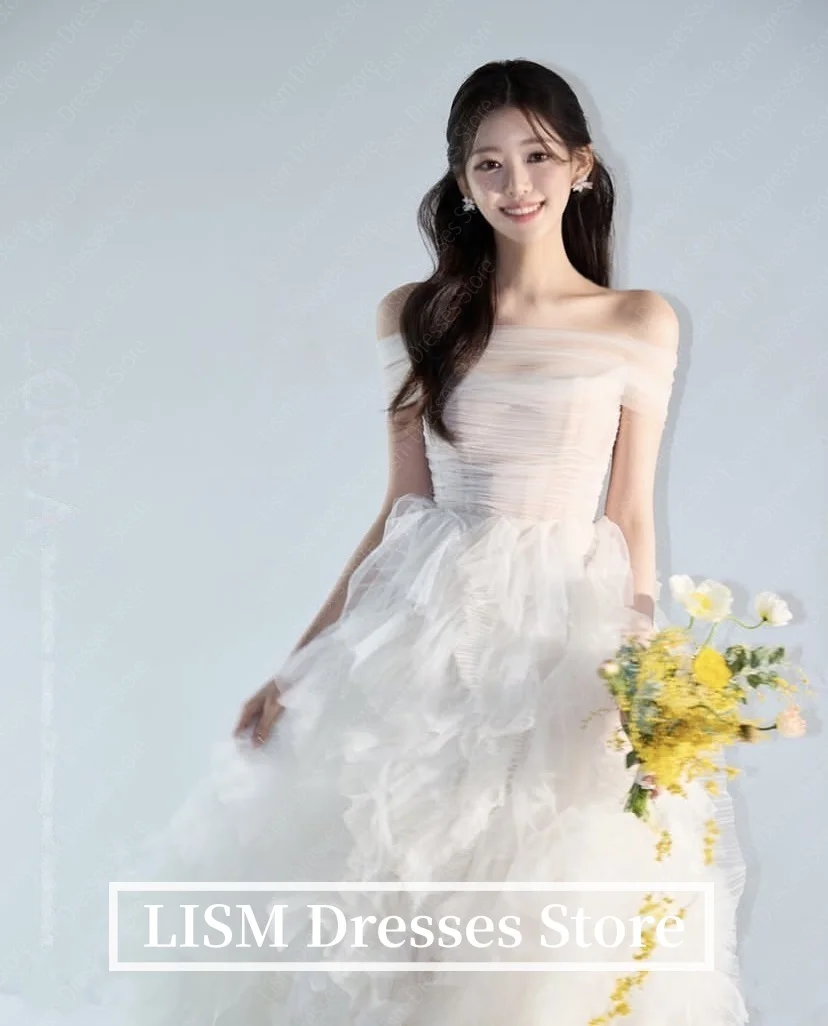 LISM Customized Off Shoulder A-Line Korea Wedding Dress Tiered Soft Tulle Photo Shoot Shiny Bridal Dress 웨딩드레스 Corsets Back