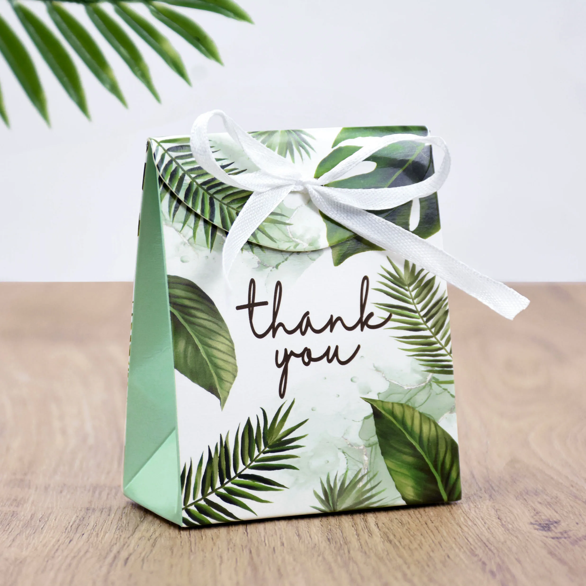 

5pcs Green Forest Style Candy Box Thank You Chocolate Cookie Bag Paper Packaging Box Baby Shower Wild Birthday Party Decoration