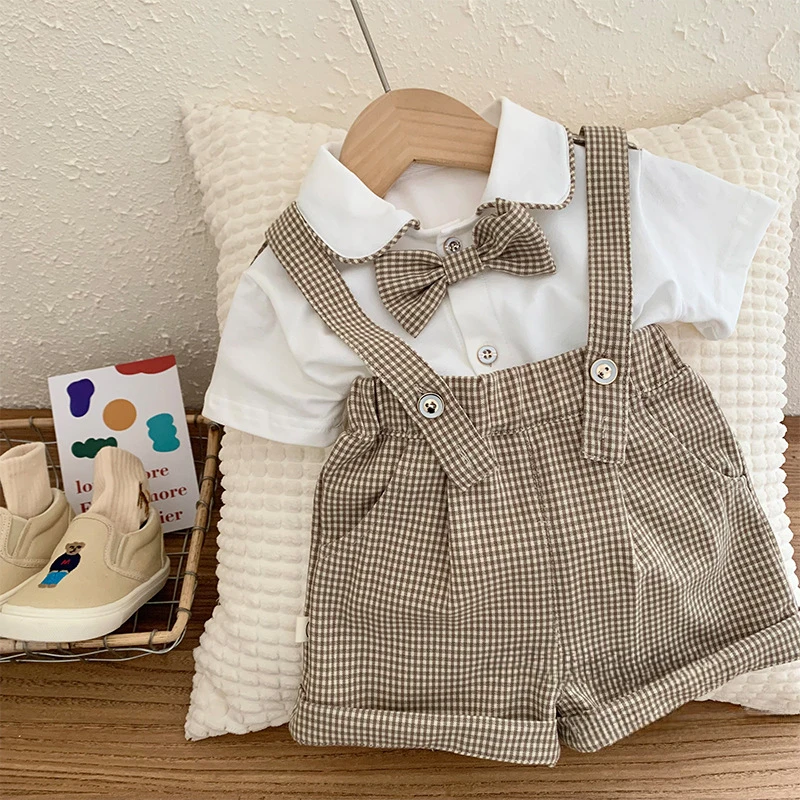 

2024 Summer Children Boy Clothes Set Cotton College Style Striped Suspenders Suit Solid White Shirt Include Bow Tie For 0-6Y Boy