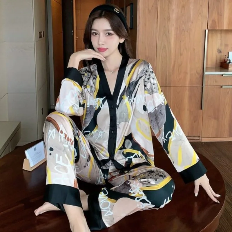 Pajama Women\'s Silk Set Home Clothing Spring and Autumn Style Set V-neck Pyjama Pour Femme Lingerie Nuisette Femme