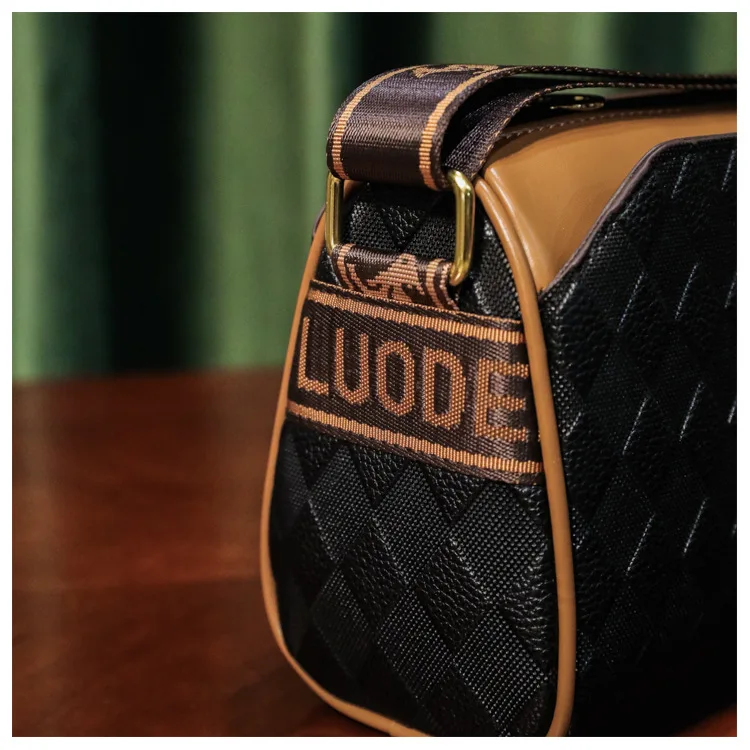 2024 Nieuwe Grote Capaciteit Dames Schouder Crossbody Tas Multi-Layer Pu Lederen Lady Eenvoudige Veelzijdige Single Crossbody Handtassen