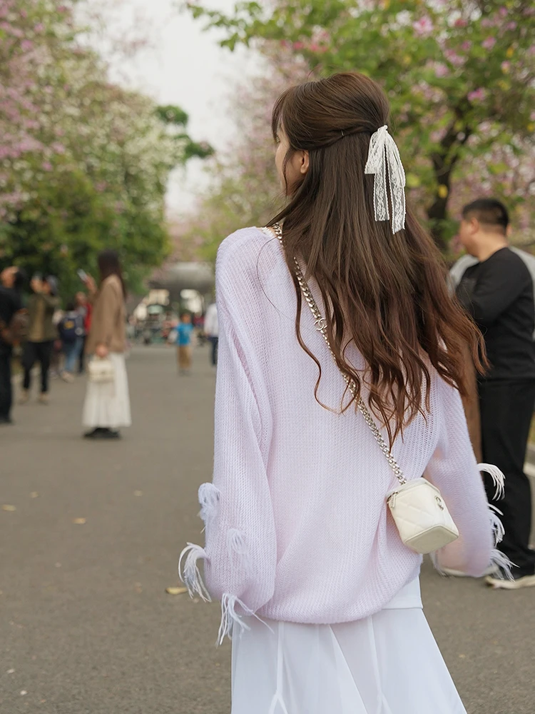 

TUNT Spring Summer Feathery Tassel V-Ne Knitwearrobe Sle Long Sve Regular Fit Korean Version Pure Color Women's Sweater