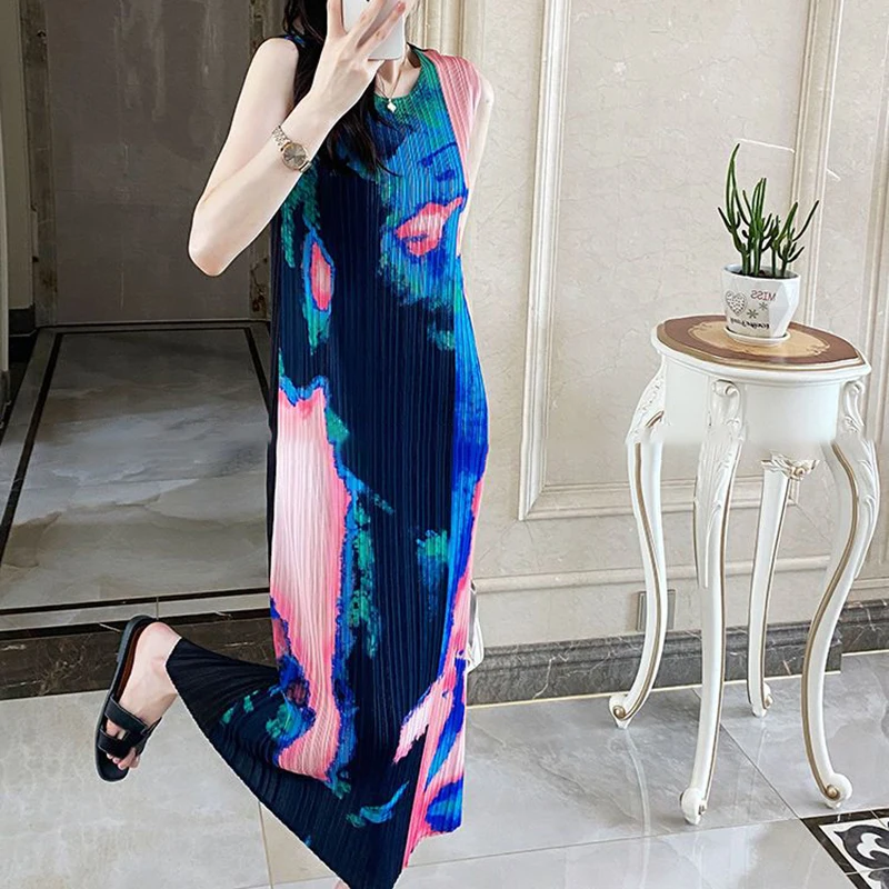 Wrinkle Tank Top Dress 2024 Summer Fashion New Women's Graffiti Contrast Color Skirt  women clothing  vestidos de mujer