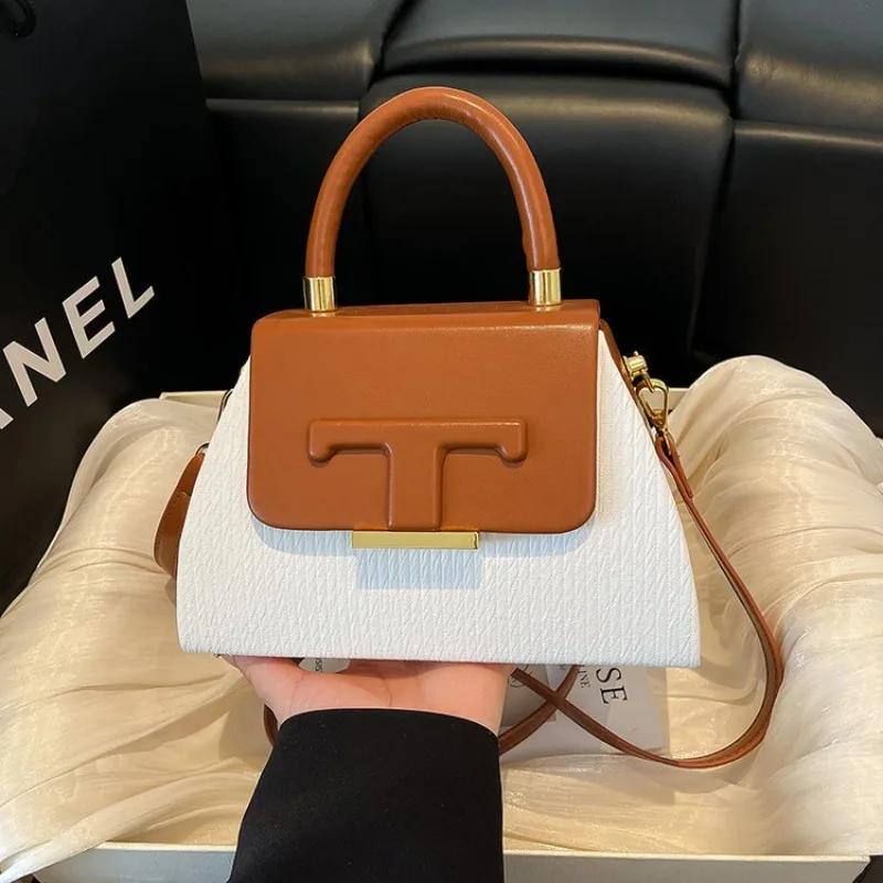 

New 2025 Women's Bag Fashion Female Bag Retro Printing JK Style Shoulder Bag for Daily Use Travel Work