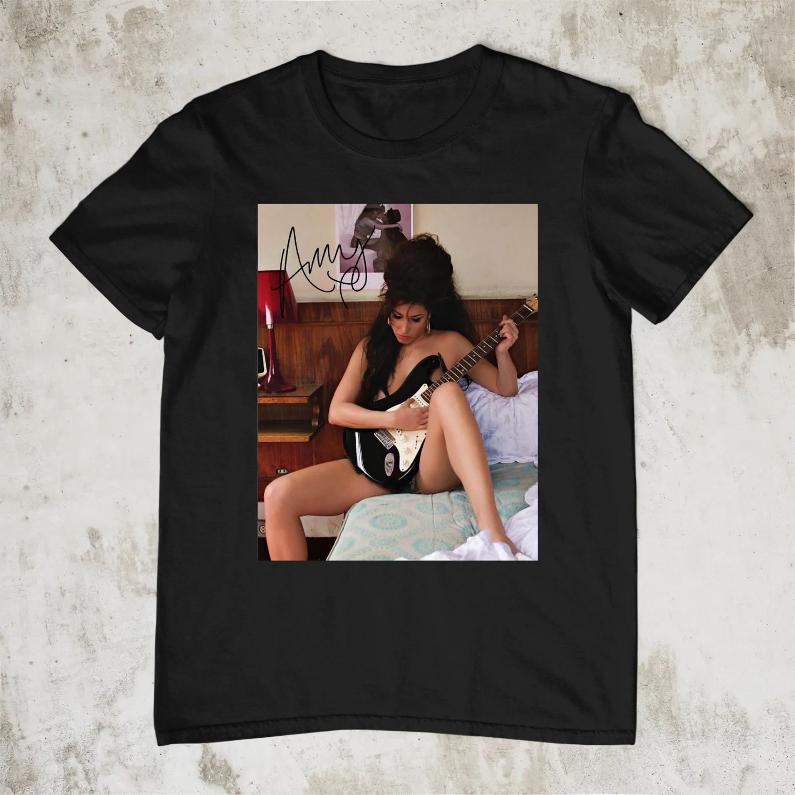 ภาพความงามเสื้อยืด winehouse เสื้อยืดแขนสั้นสีดำสำหรับทุกเพศ NE656 S-4XL