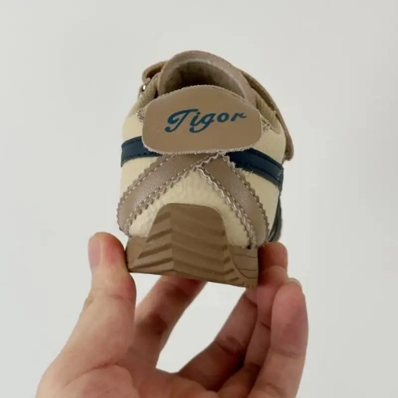 Zapatos deportivos para bebés y niños pequeños, zapatillas planas de cuero, informales, suaves, a la moda