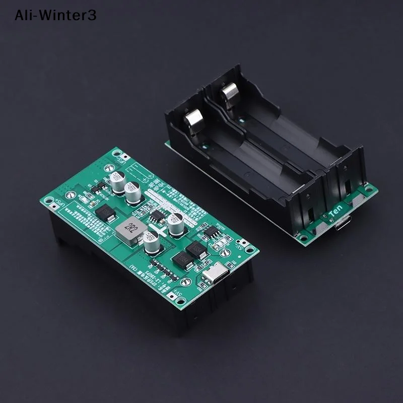 

3A High-Power UPS 18650 Lithium Battery Boost Charging 5V/12V Simultaneous Charging And Discharging Power Supply Module
