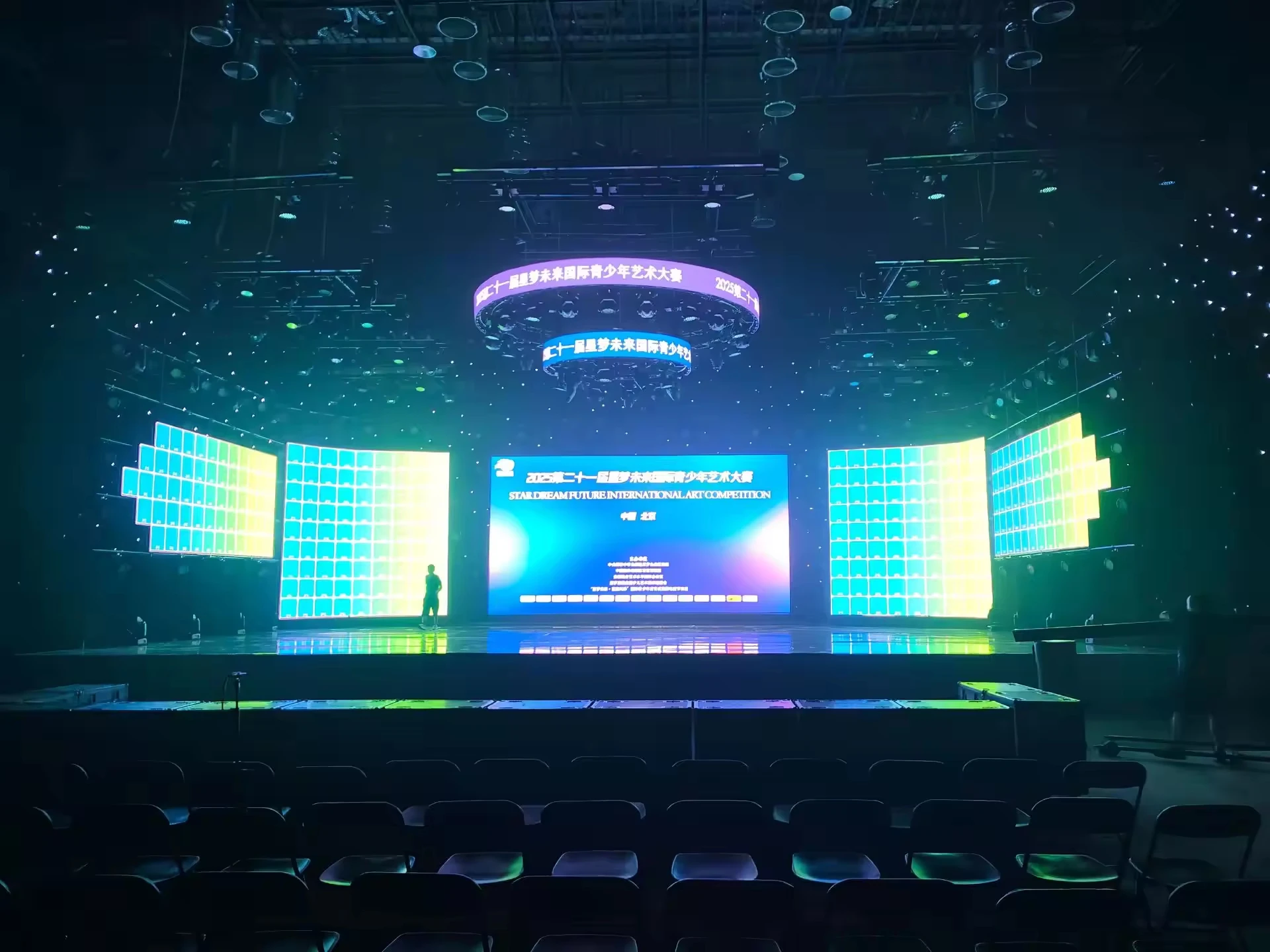 4K 설치 간편 이벤트 대여 무대 휴대용 LED 스크린 P3.91 실외 방수 LED 디스플레이 LED 비디오 월