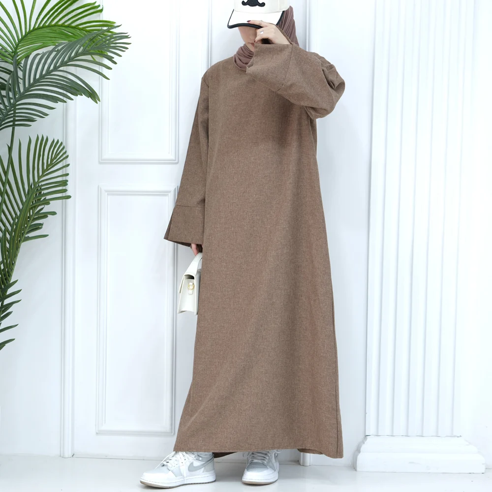 Imagem -02 - Plain Dubai Abaya para Mulheres Vestido Muçulmano Solto Roupa Islâmica Casual Bolsos Laterais Punhos Divididos Robe Hijabi Ramadan Eid Kaftans