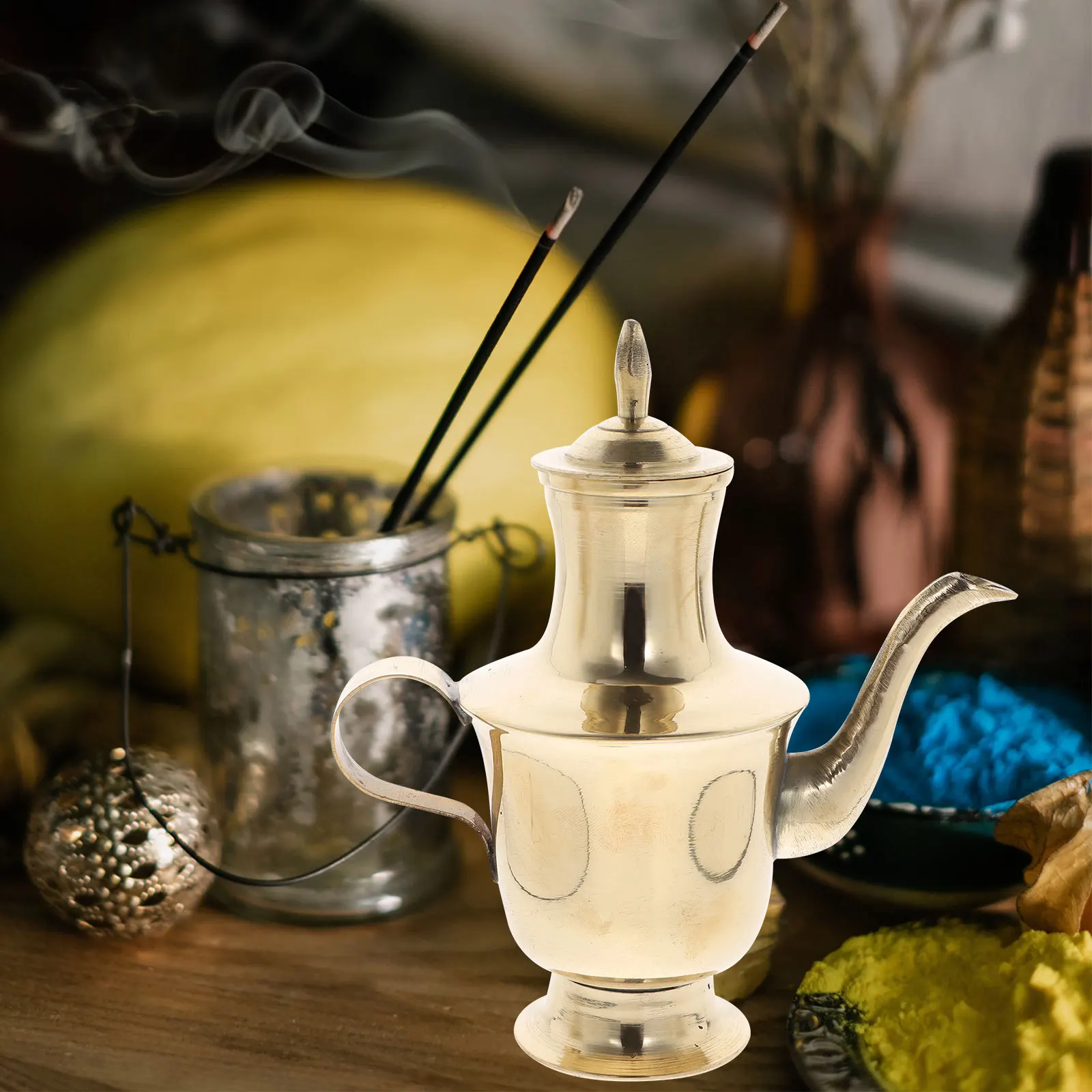 

1Pcs Retro Copper Wine Pot Teapot Decorative Home Desktop Decor Suitable for Buddha Hall