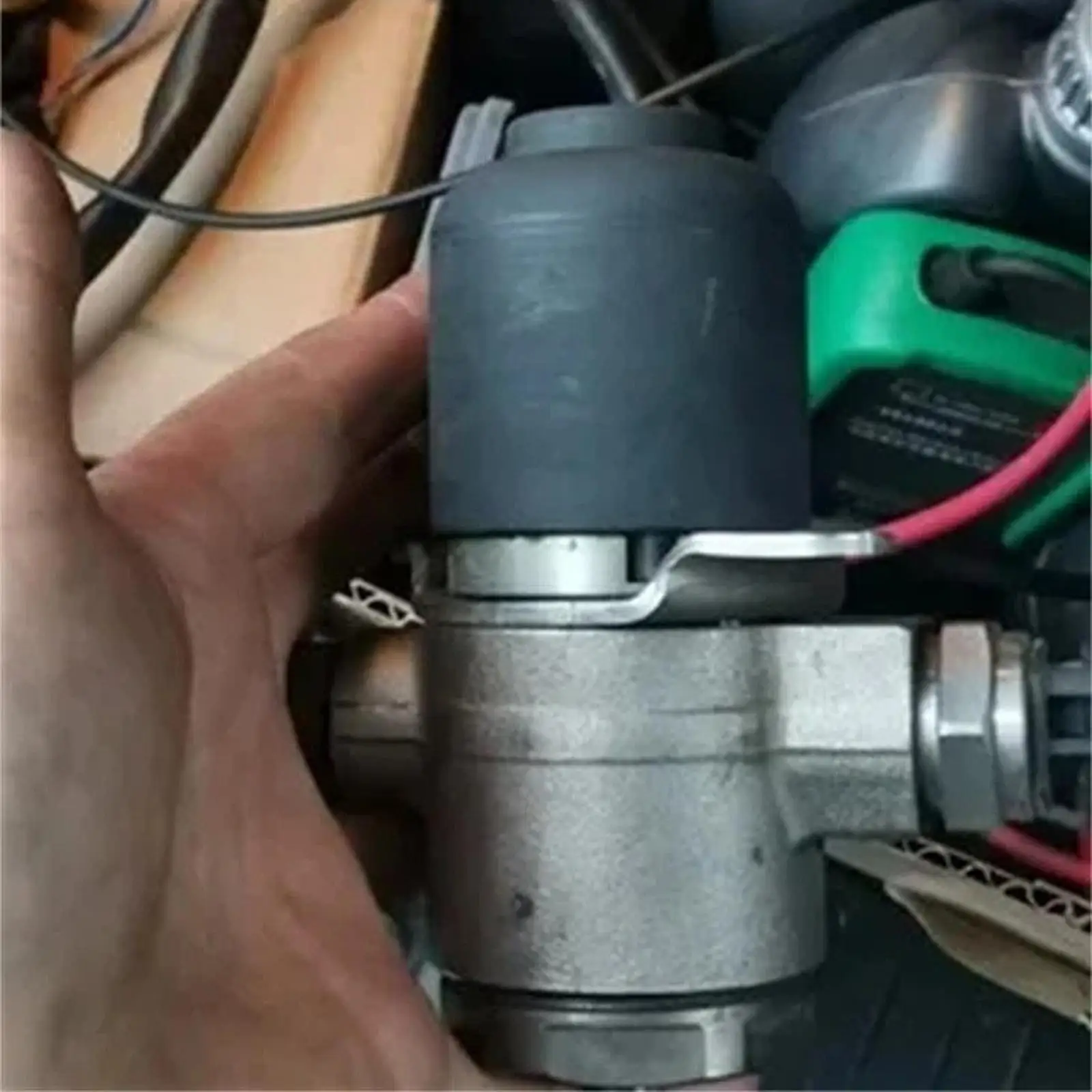 

Fuel Pump Tool Disassembly Tool Automotive Repair Fuel Pump Repair Install Tool Assembly Disassembly for ea888 3.0 T