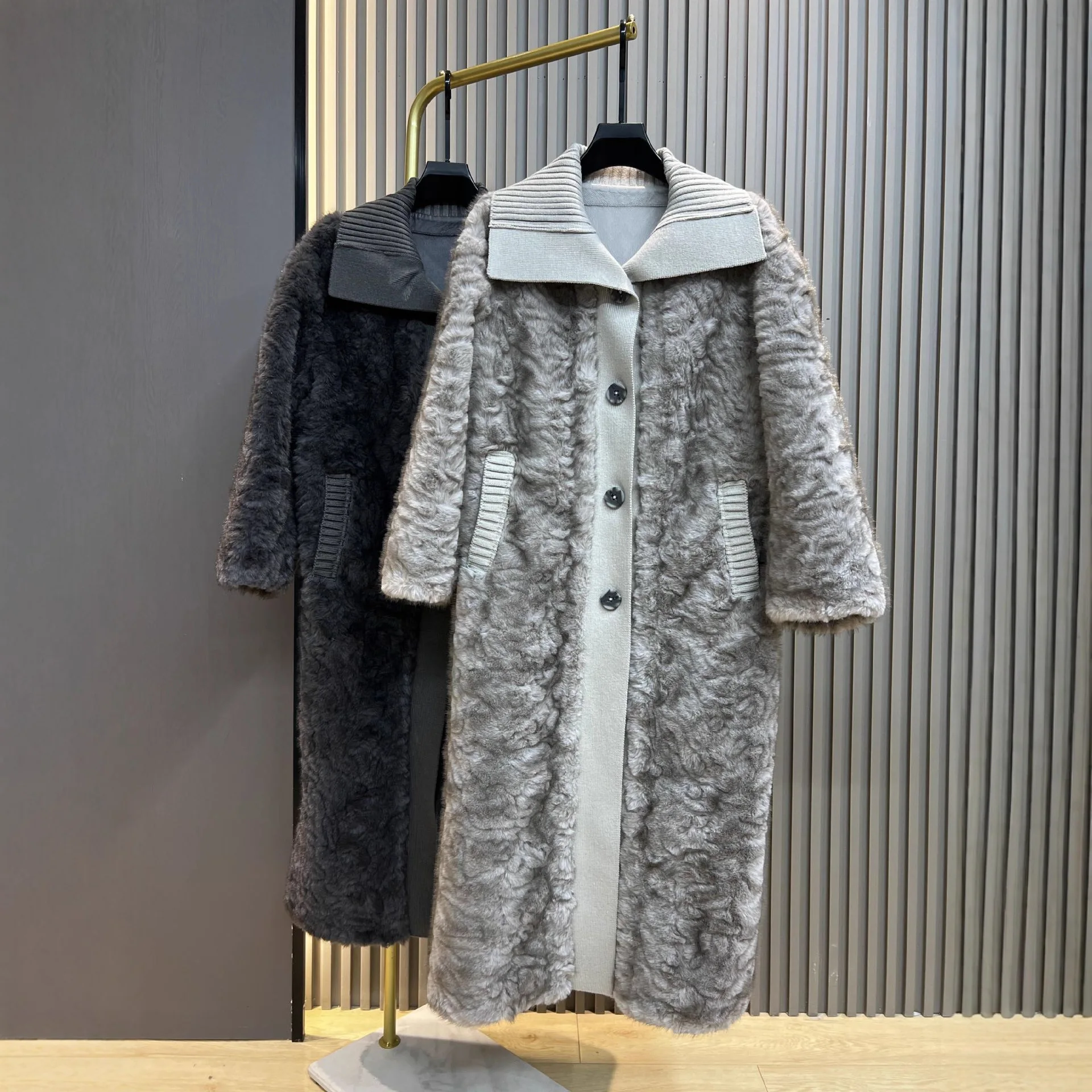 

Winter New Fur Imitation Wool Long Thickened Fur Integrated Spliced Knitted Fashionable Warm Coat Women Faux Fur Coat