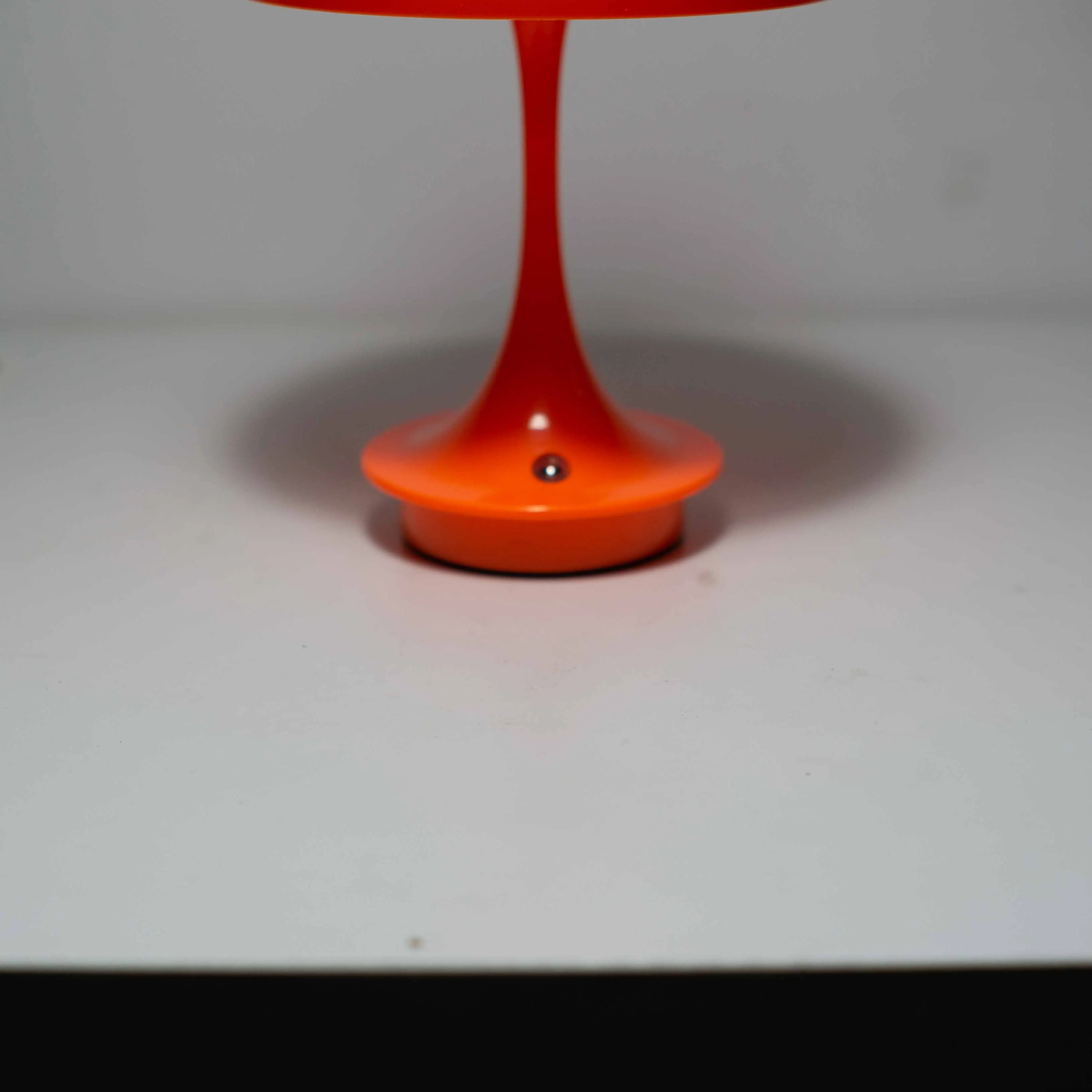 Orange Muchroom LED 3 colour Cordless Rechargeable Table Lamp for Bedroom Decoration Desk Lamp for Restaurant Lights Table Lamp