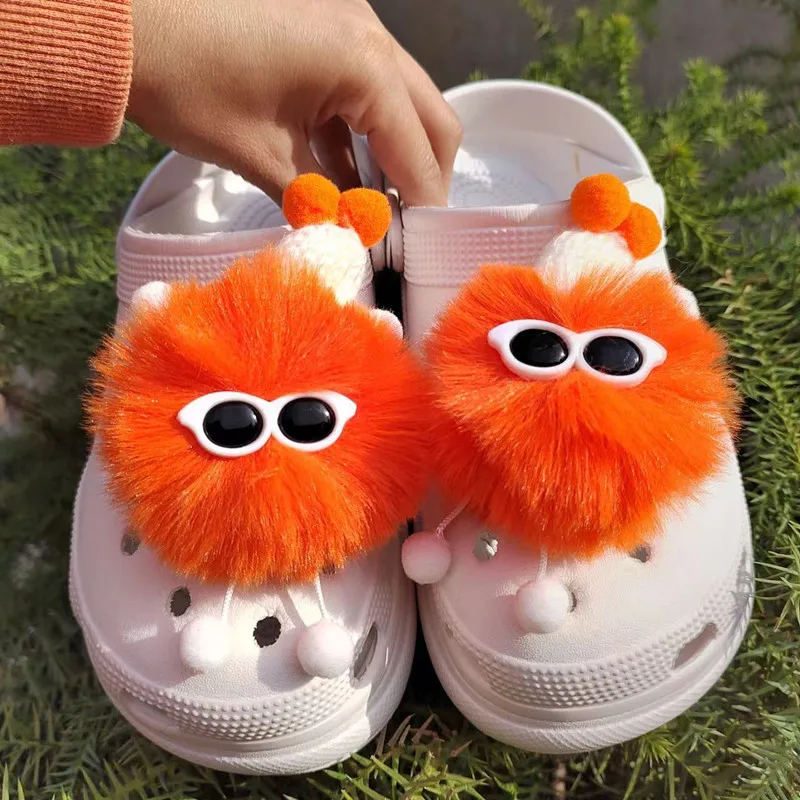 2024 New DIY Plush Ball Hole Shoes Charms Shoe Accessories Cute Fur Ball Elf Detachable Shoe Flower Shoe Buckle Hot sales