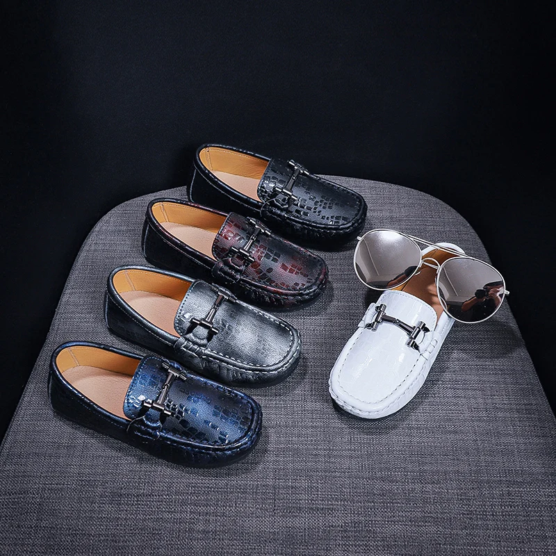 

Classic Children Loafers Boys Leather Shoes Metal Decorative Luxury Casual Flat Shoes Comfortable Dress Slip on Footwear Style