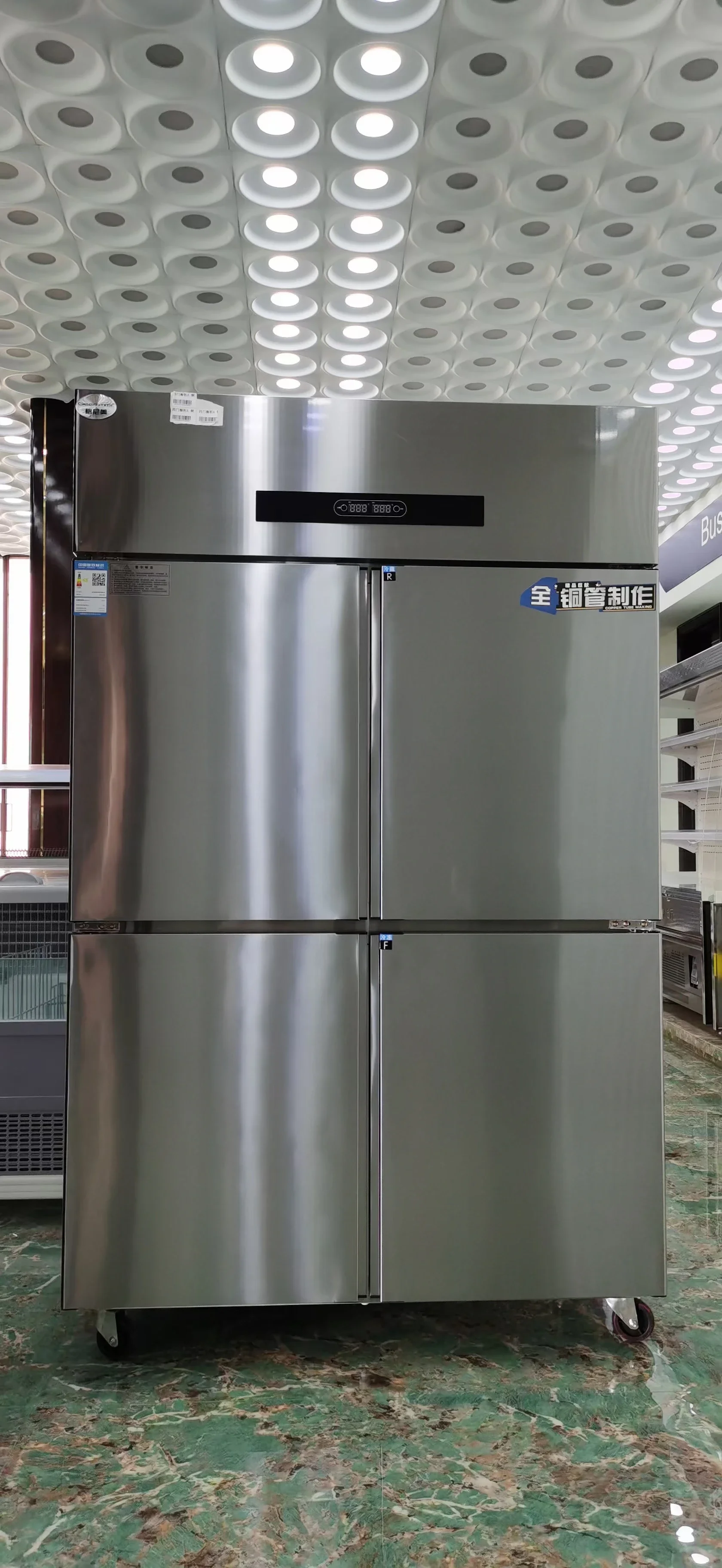 Economic Cheap Price 4 Doors Commercial Freezer Upright Kitchen Direct Cooling Frozen Refrigerator SLLZ4-840