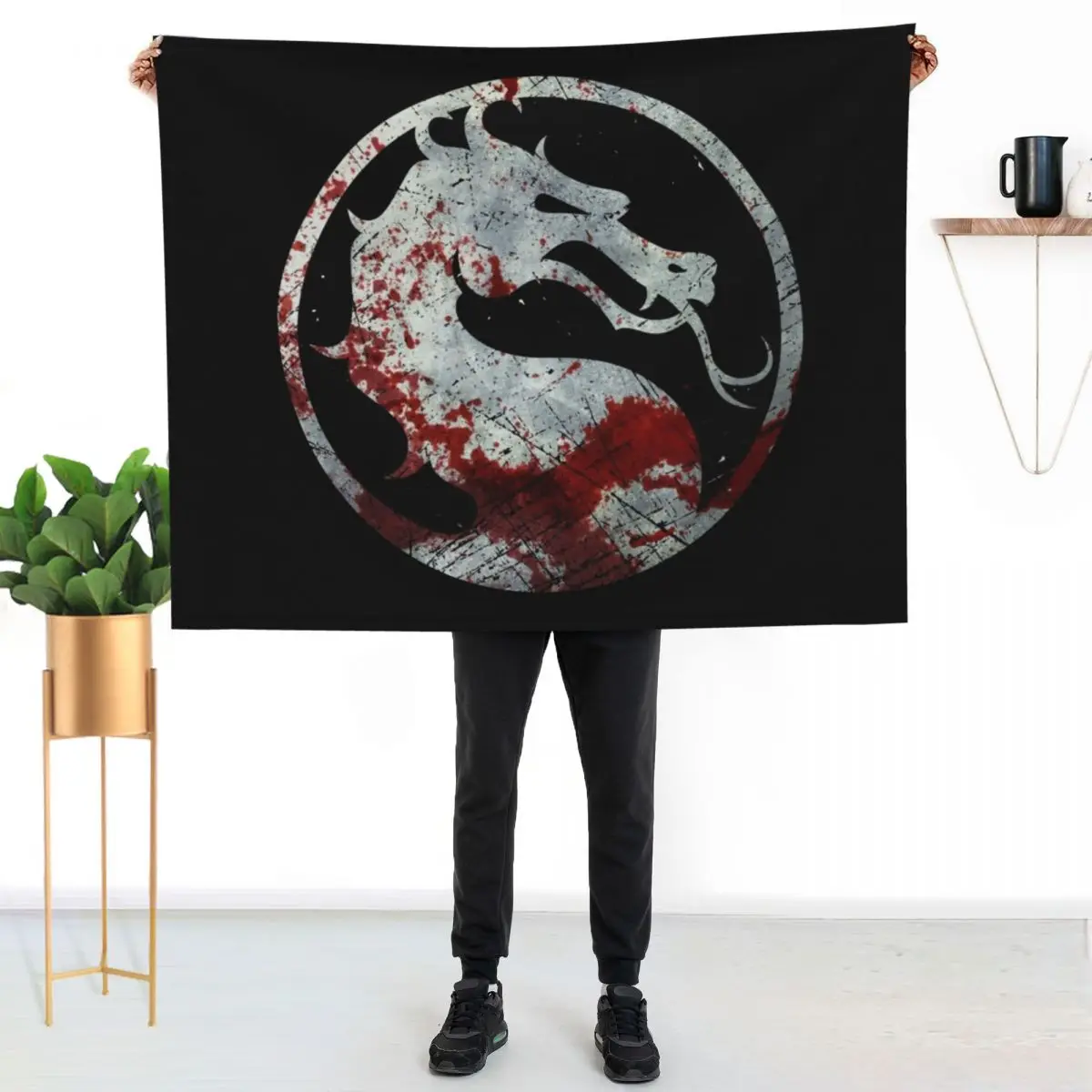 

Mortal Kombat - Vintage Silver Throw Blanket Ultra Soft Flannel Fleece Blanket for All Seasons