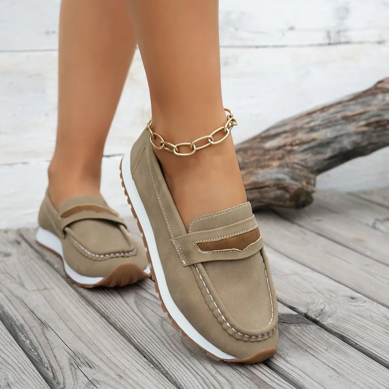 

Autumn Women's Loafers Soft Sole Platform Slip-ons Flats Retro Moc-Toe Moccasins Shoes Female Solid Color Leather Casual Shoes