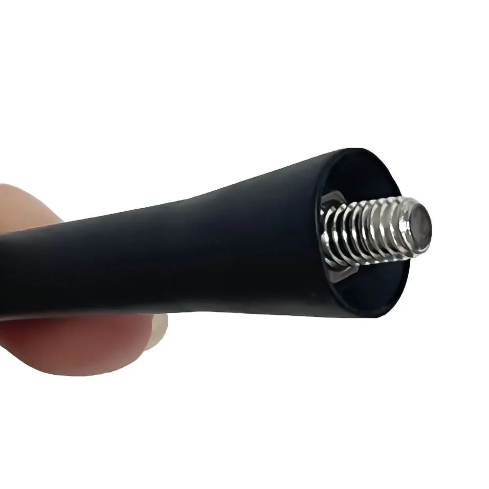 Mocny radiowy uchwyt dachowy FM AM DAB Czarny 6,5 cm długości Automatyczny uniwersalny ze śrubami Antena samochodowa Mini Krótkie akcesoria samochodowe — zdjęcie 4