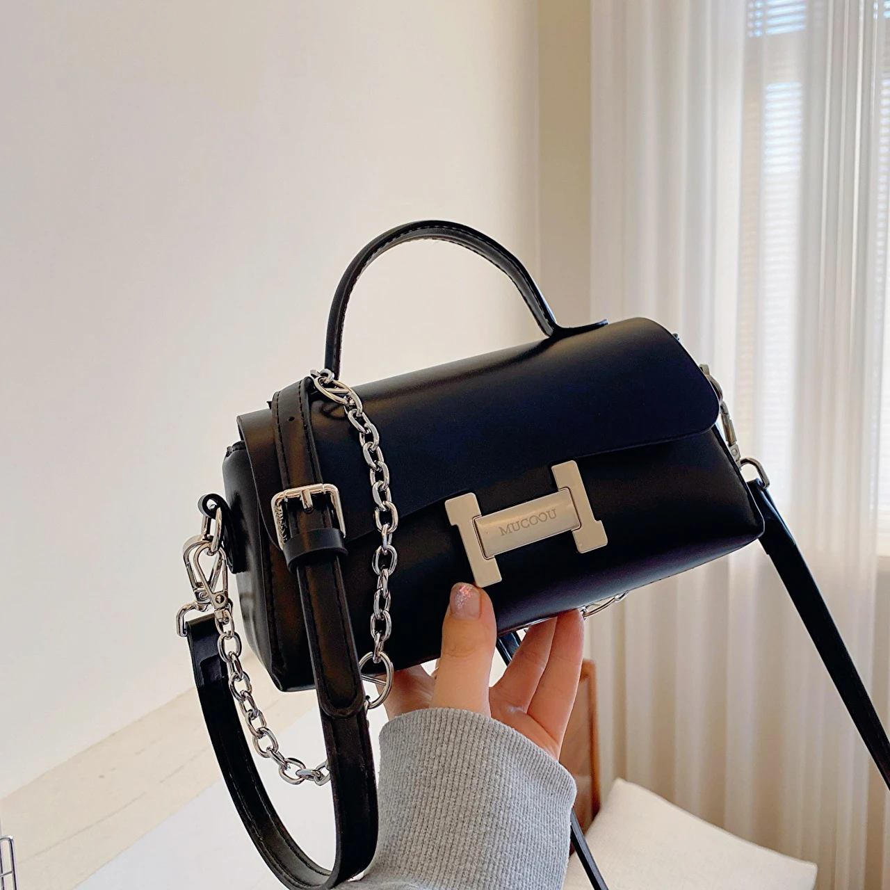 

2025 Новая шикарная женская сумка во французском стиле — изысканная универсальная креативная сумка на плечо высокого класса для женщин