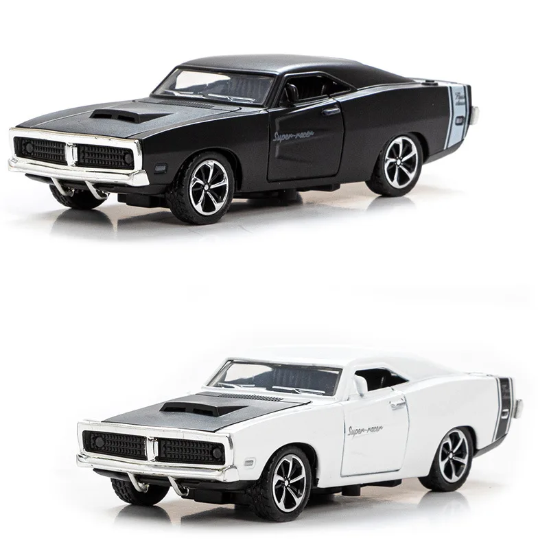 1:32 Challenger Vintage Classic Alloy Car Model Diecasts Toy With Sound and Light Vehicles Decoration Toys For Kids Gift