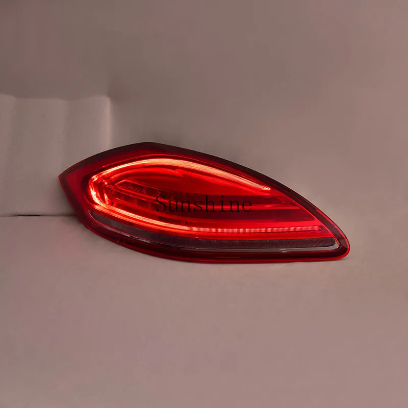 

Tail light assembly 10-13 Panamera modified LED running water tail light