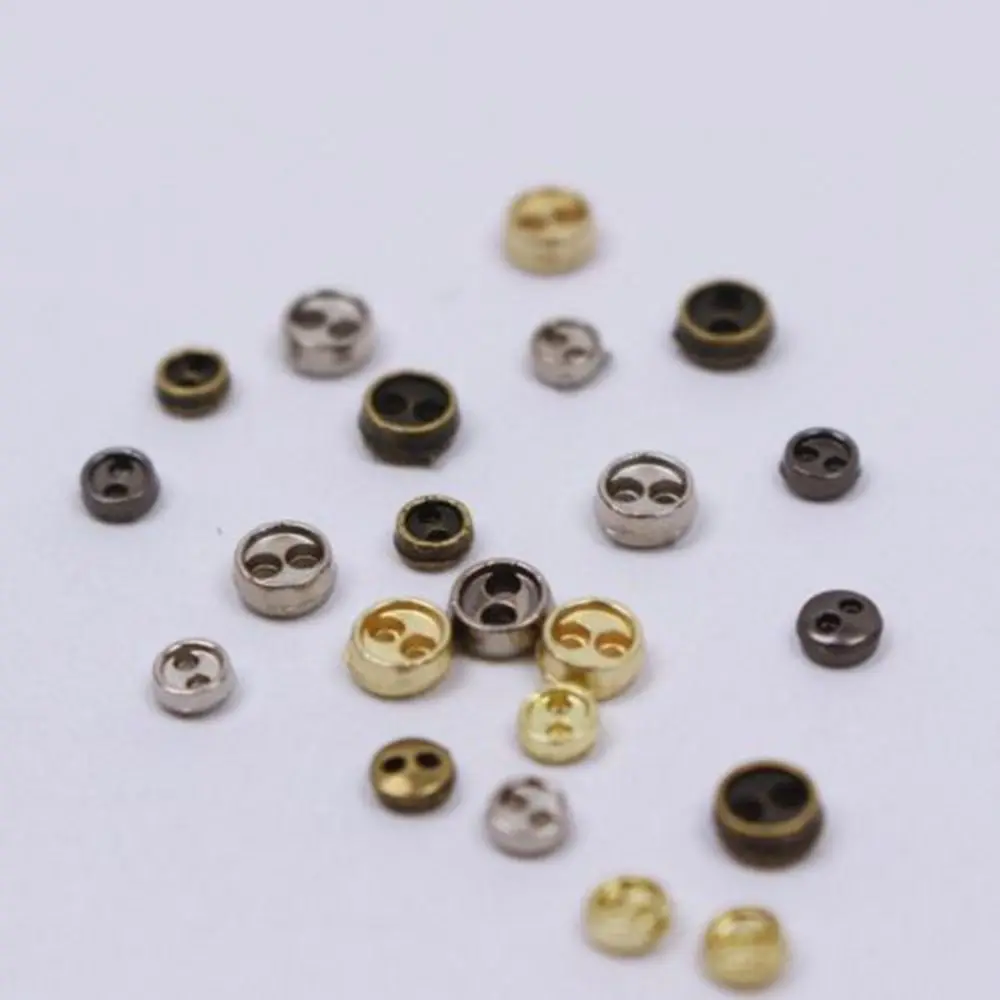 50 sztuk/partia Mini metalowe guziki 3mm/4mm/5mm ręcznie robiona klamra śliczne ubrania dla lalek okrągłe guziki miniaturowe ubrania dla lalek