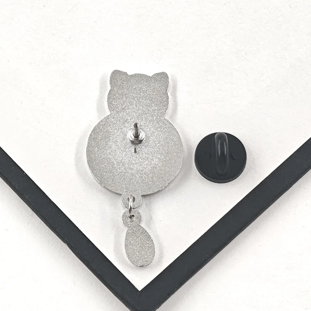 Niedliche Schwarze Katze Emaille-Pin Blumenkranz Anhänger-Brosche Kawaii Kätzchen Tropfenform Quasten-Abzeichen Tier-Reversnadel Schmuck Geschenk für Katzenliebhaber – Detail 3