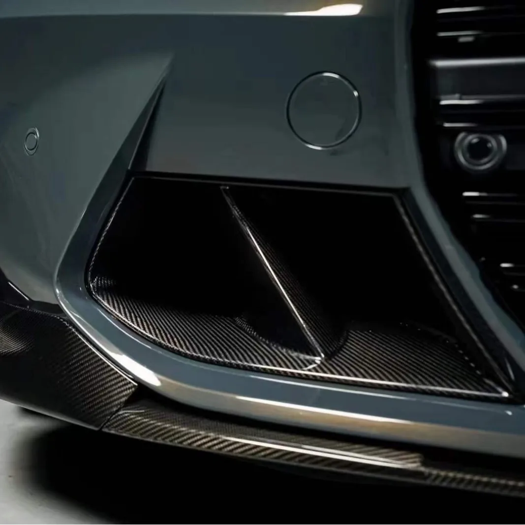 Suitable for 2020 + BMW M3 M4 G8X modification upgrade MP dry carbon fiber front bar fog light frame trend