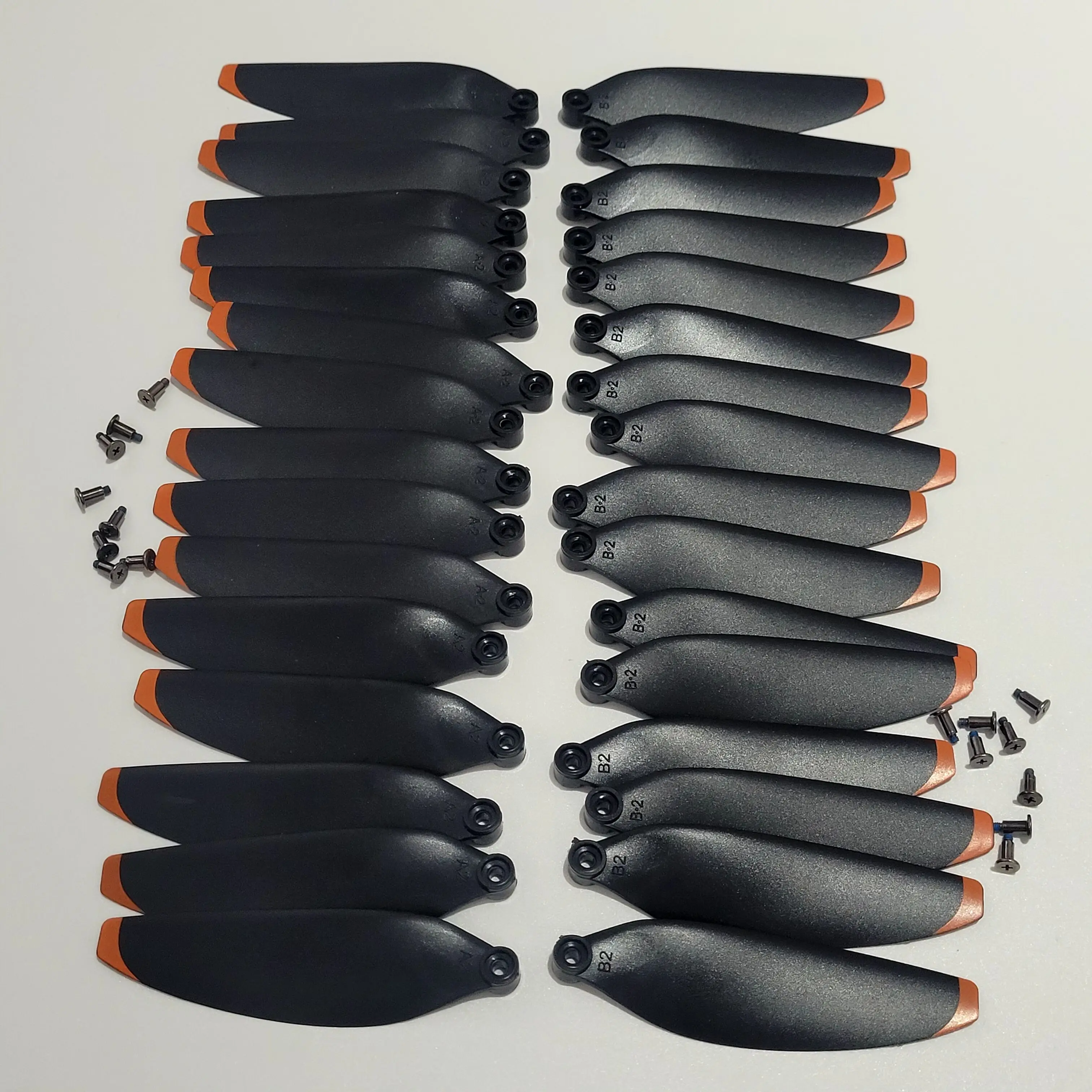 Image of 32PCS (4Set) L600 PRO MAX Original Propeller Klinge Maple Leaf für GPS Bürstenlosen Drone L600 PRO L600-1 PRO RC Quadcopter Flügel Teil