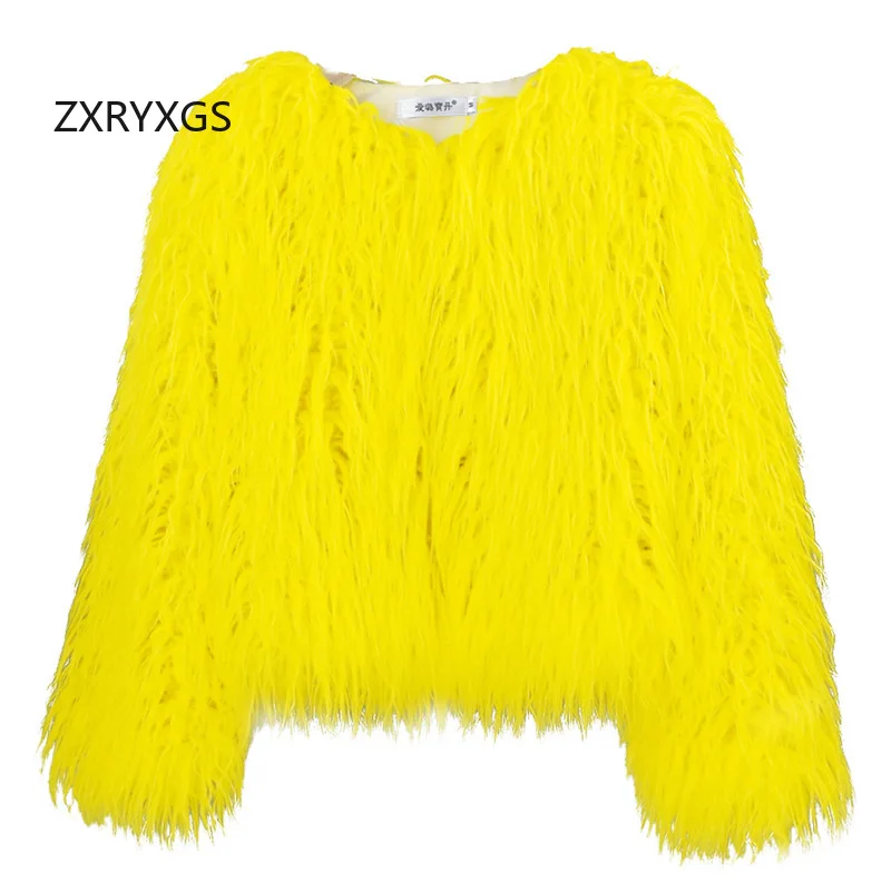 ZXRYXGS موضة جديدة بلون فو سترات صوف الشاطئ معطف المرأة 2025 الخريف والشتاء فو الفراء معطف المرأة سترة 32 ألوان