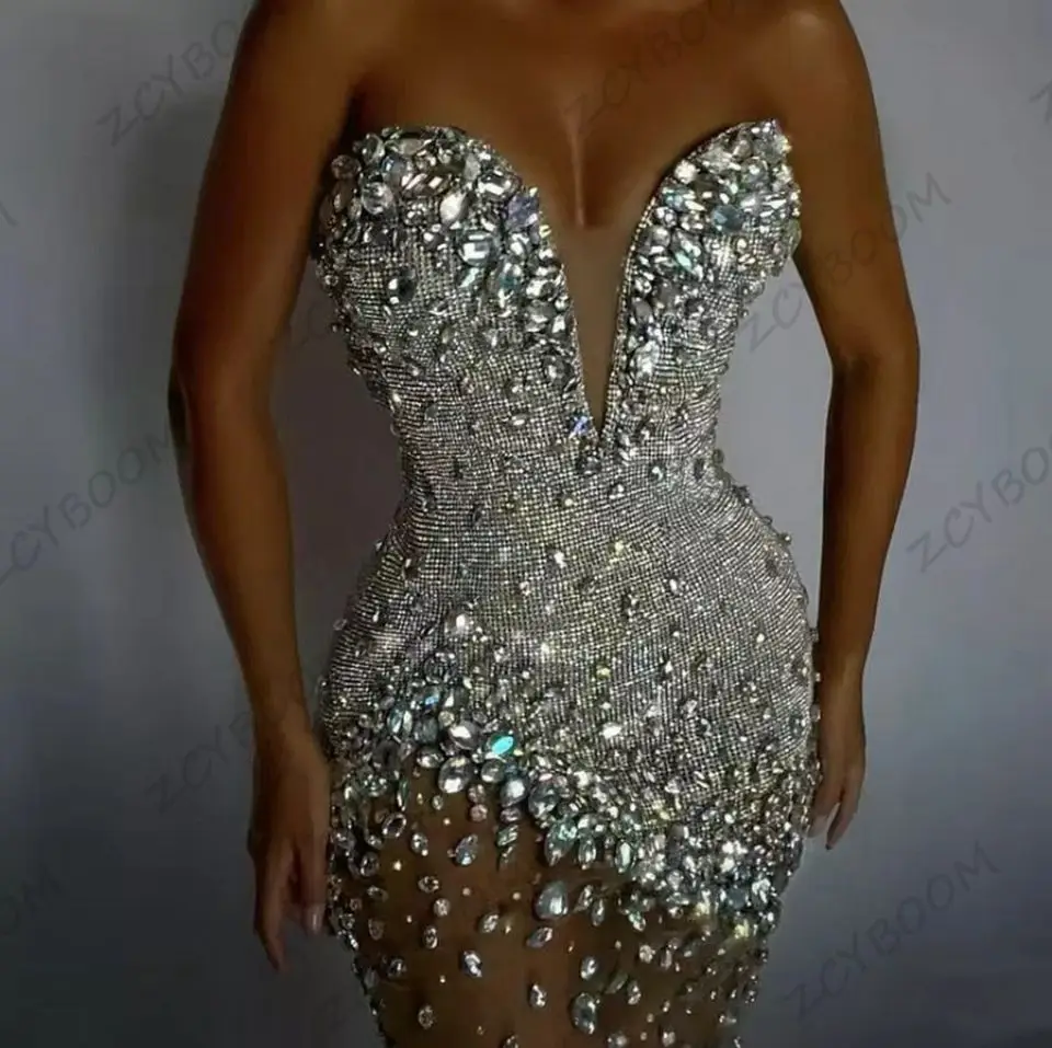 

Luxury Shiny Cystal Beaded Silver Short V-Neck Prom Gowns 2023 Girl Sexy Mini Cocktail Party Dress Mermaid Women Evening Dresses