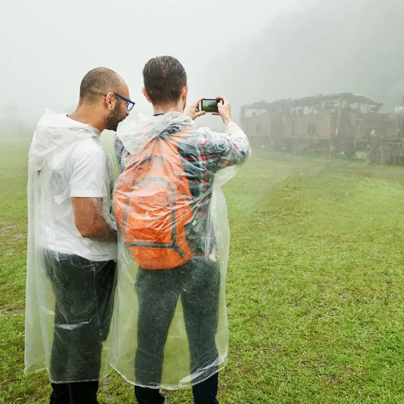 6 pezzi impermeabili usa e getta impermeabili escursionismo all\'aperto viaggi in montagna emergenza trasparente poncho portatile per adulti pioggia