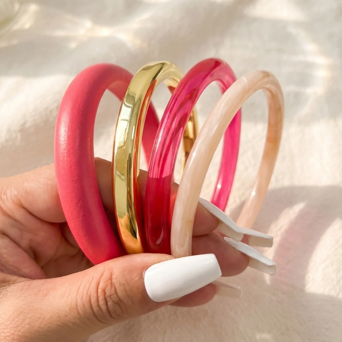 4Pcs/Set Bohemia Resin Bracelet Set For Women Fashion Wood Bangles Stackable Lightweight Jewelry For Party Daily Wear Gift
