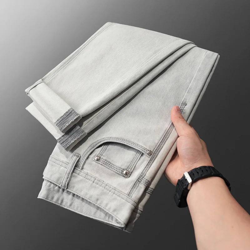 2025 Spring/Summer Fashion Light Luxury Jeans for Men, Simple and Versatile, Elastic Slim Fit, Small Straight Leg Casual Pants