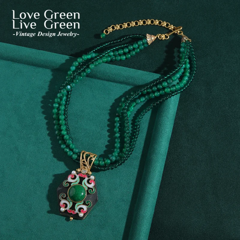 Vintage Emerald Green Beaded Necklace Pendant Lucky Brand Gift Auspicious Clouds Layered Quality Luxury Jewelry Designer 2026