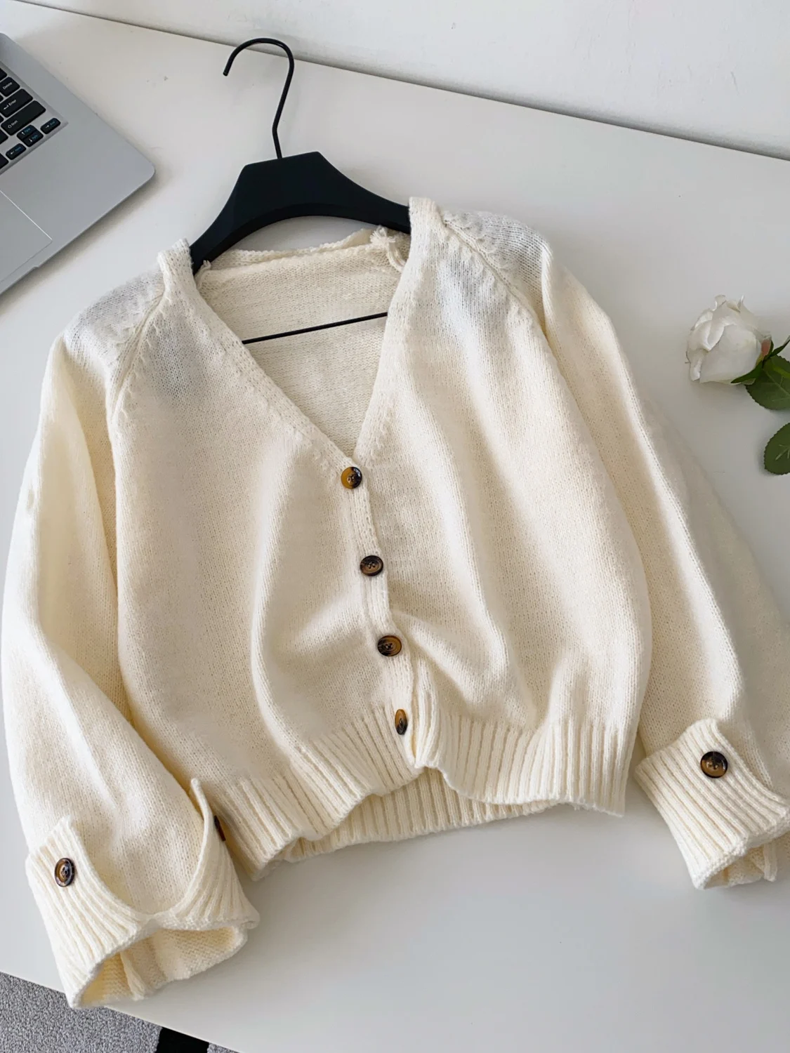 優しい風スレ ボタンアップまたはカジュアルVネックセーターコート レディース ルーズフィット スリミング 冬用アウター ニット ロングスリーブ