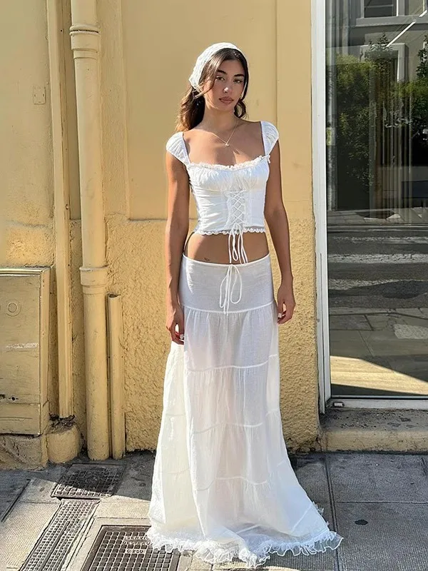 

Elegant Lace Fly Sleeve Square Collar Vest Strap Sweet Long Dress Set Pure Desire Mesh Bowed Waist in Fashion Casual Style