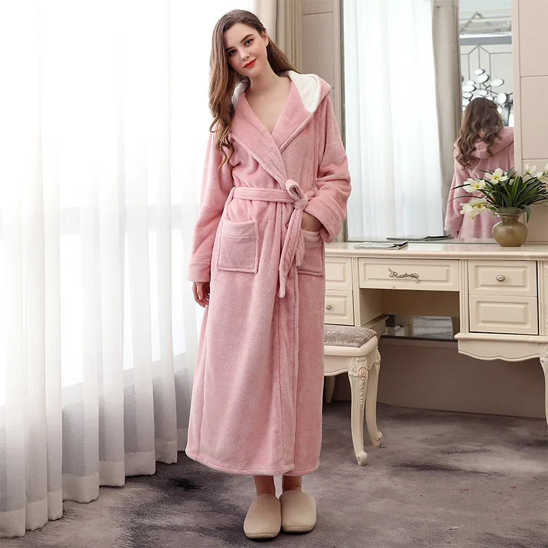 Women Winter Plus Size Flannel Robe Extra Long Hooded Warm Bathrobe Female Thick Kimono Bath Robe Dressing Gown Christmas Robes