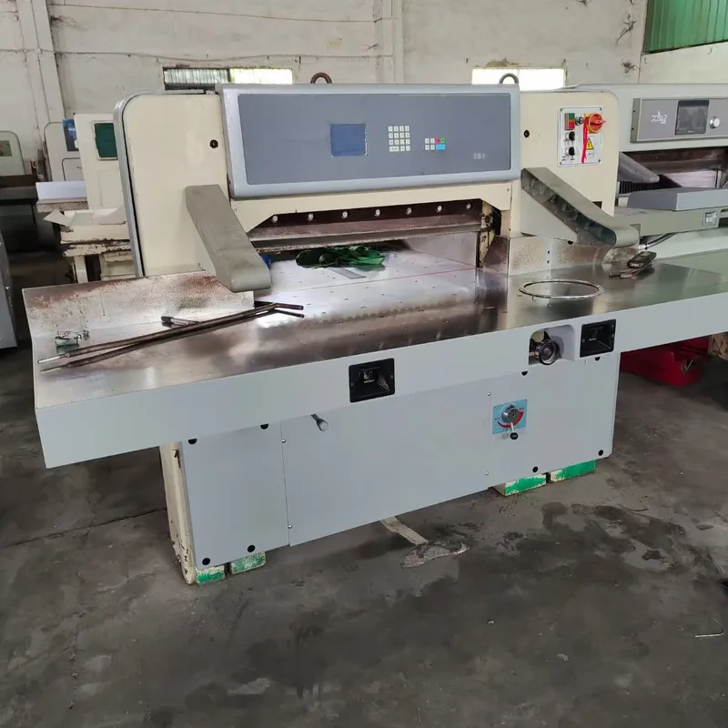 High Precision Fully Automatic Hydraulic Paper Cutting Machine