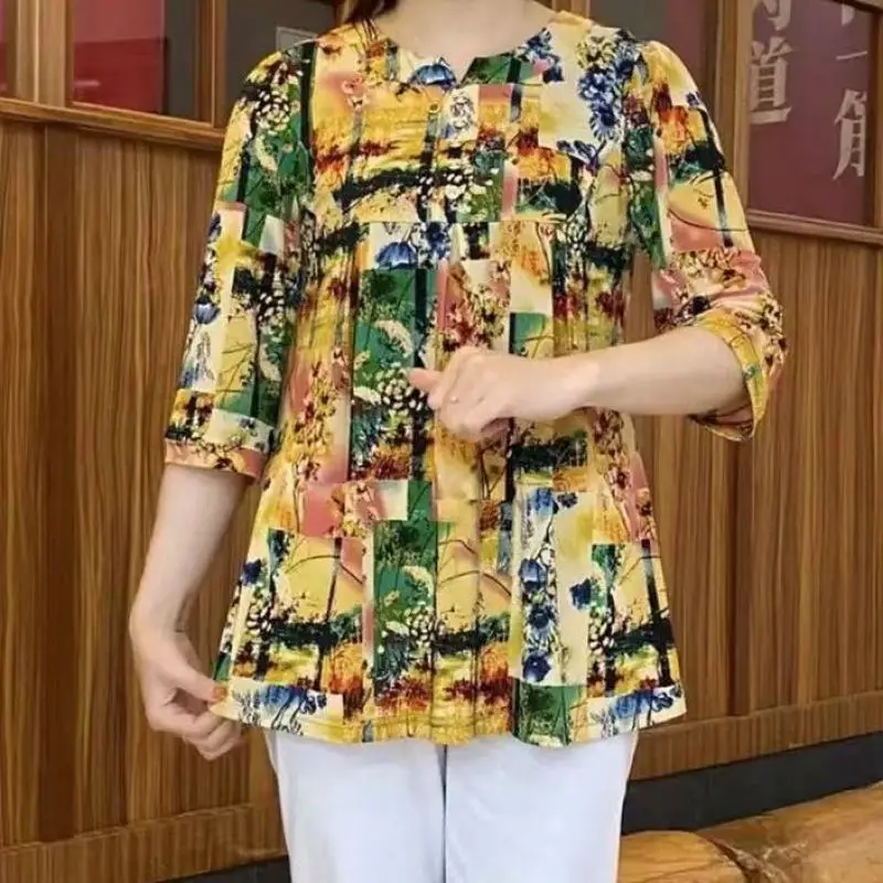 Ladies Summer Fashion Trend Floral Irregular Multicolor Loose O-neck 3/4 Sleeve Top Tee Women Clothing Casual Buttons Blouse