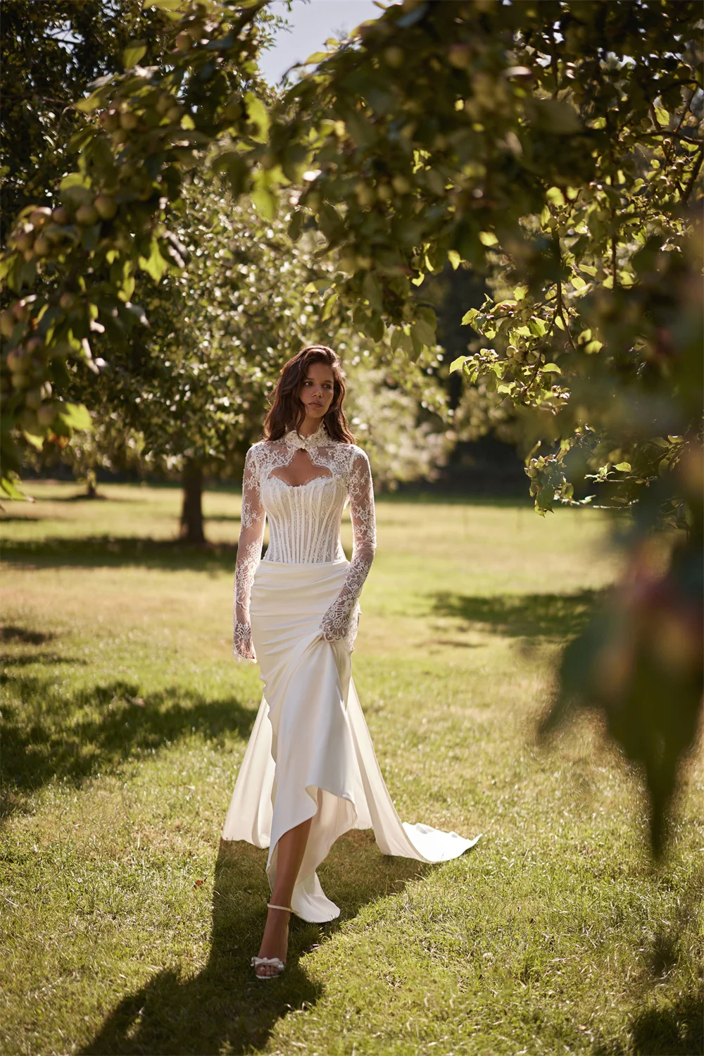 Suknia ślubna Kyoto z białą koronką, odpinana kurtka, krój syreny, sznurowana, vestidos de noiva, długa suknia wieczorowa z trenem, kolekcja 2025
