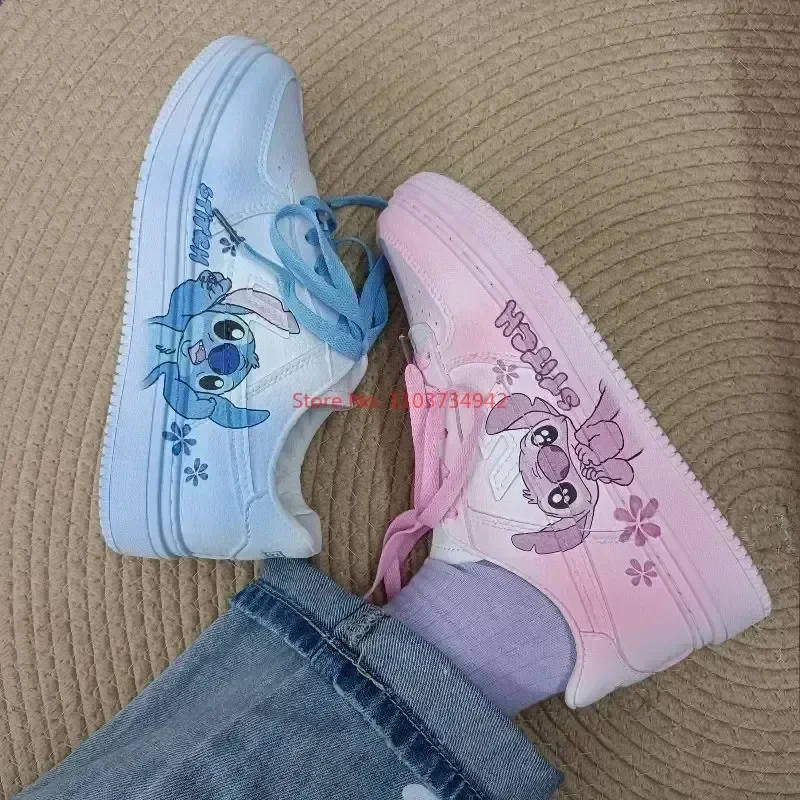 Hot Disney Stitch Angel Cartoon Sneaker Y2k Cute Student scarpe per il tempo libero donna estate traspirante Versatile coppie scarpe da tavola