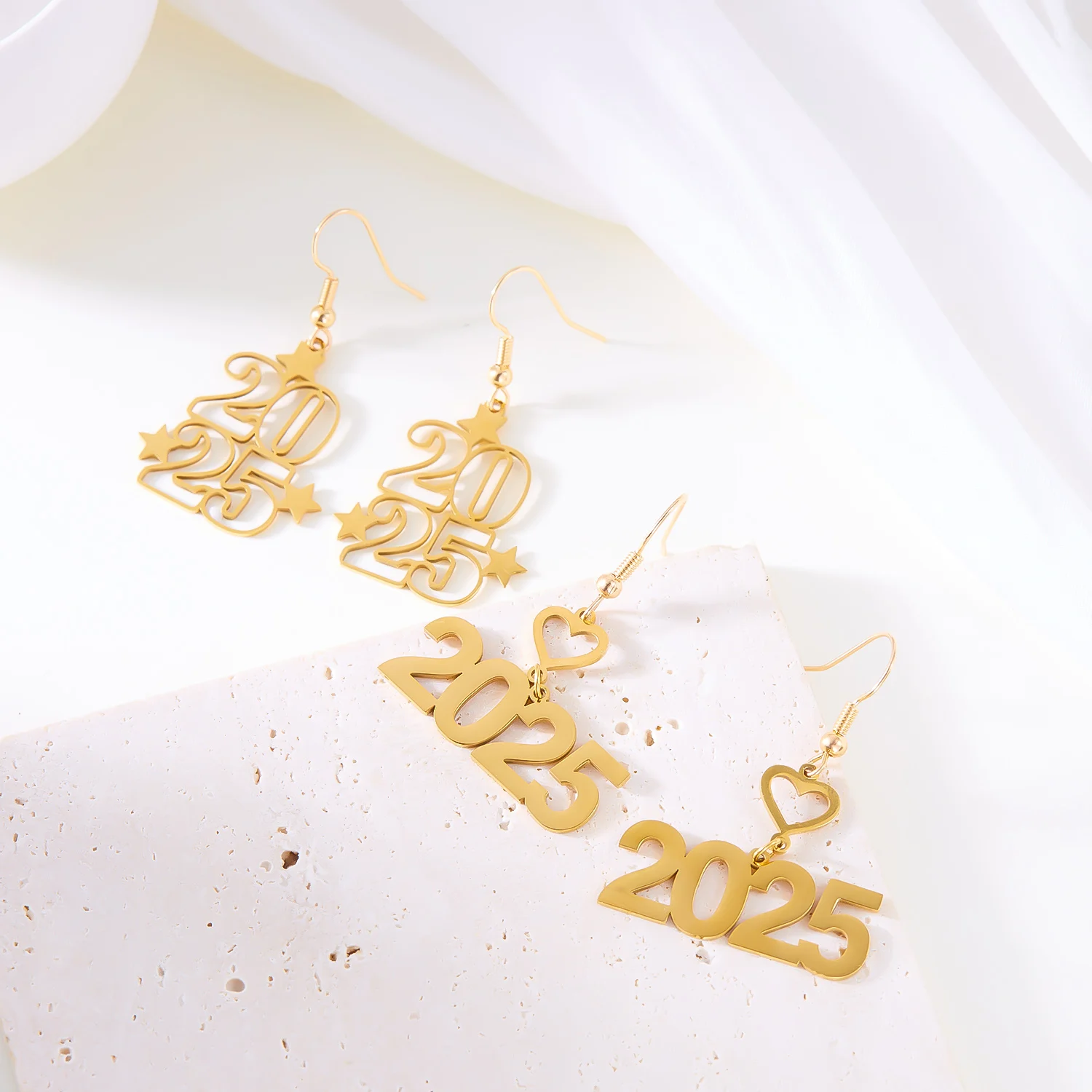 New Creative Stainless Steel 2025 Gold Color Digital Ladies Fashion Jewelry New Year's Earrings Party Accessory