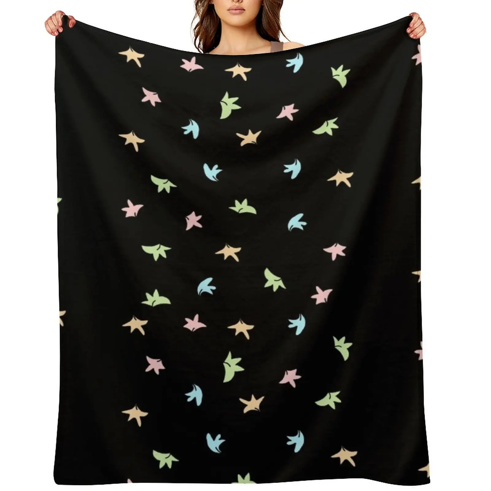 

Heartstopper leaves (Black background) Throw Blanket sofa bed Loose Winter beds Beach Blankets
